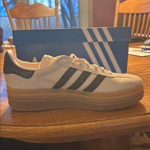 Light Pink and Navy Adidas Gazelle’s